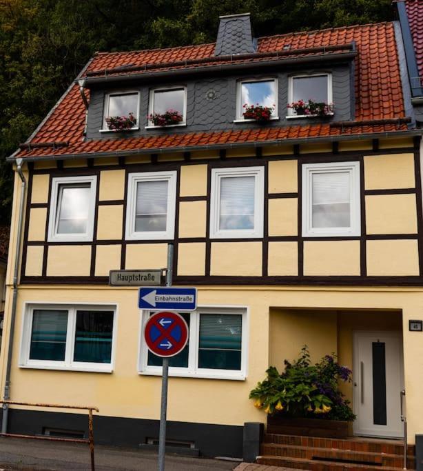 Stadt-Ferienwohnung Mit 55 M² Fuer 2 Erw. Personen Und Kind Bis 3 Jahren Bad Lauterberg Exteriér fotografie